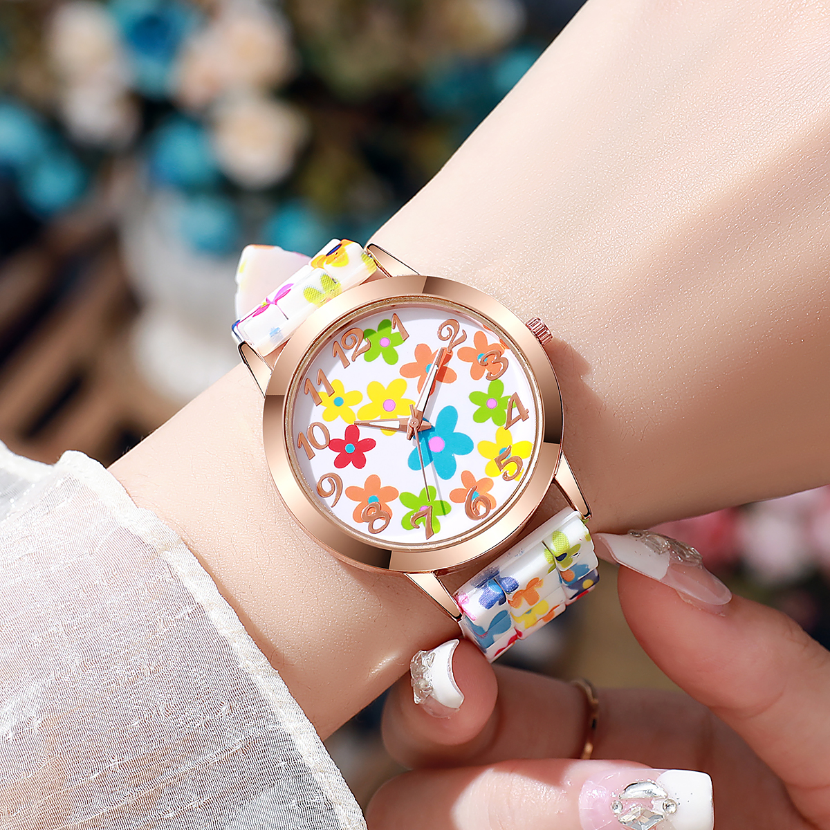 Fashion Flowers Printed Women  - Silicone Band Women のレビューと価格