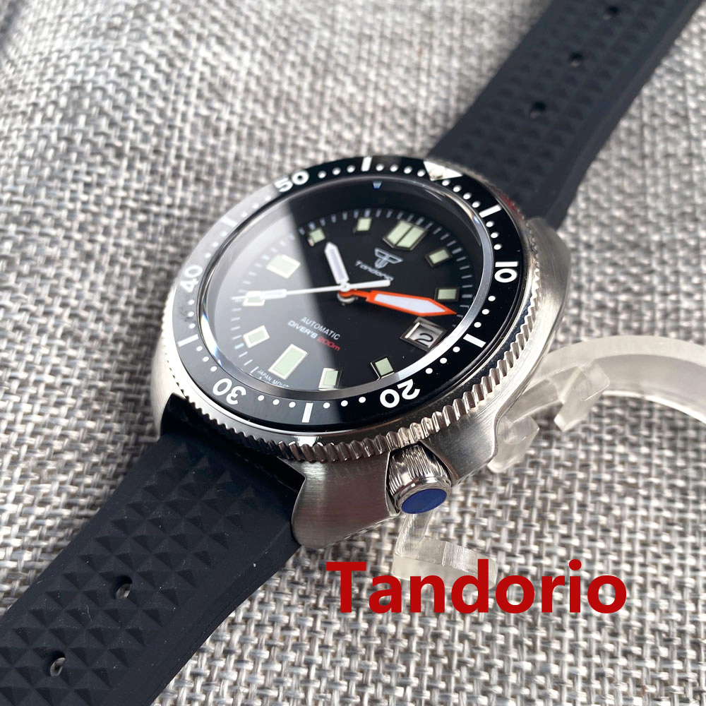Tandorio 44mm NH35 PT5000 Move - Rubber Strap Diver のレビューと価格